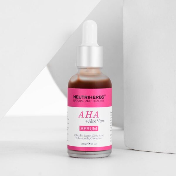 Neutriherbs AHA + Aloe Vera Exfoliating Serum
