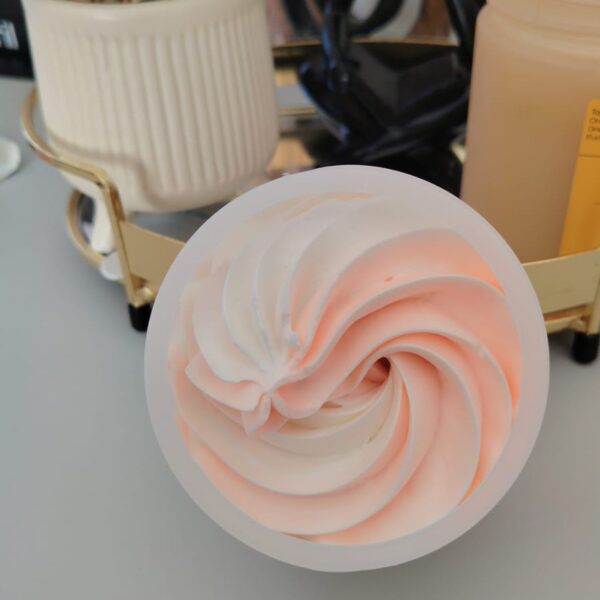 White Apricot and Honey Body Butter